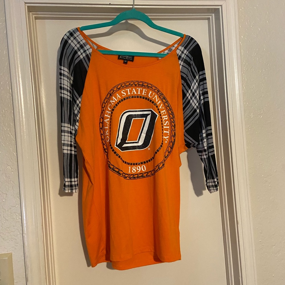 Women’s Oklahoma State University shirt size medium